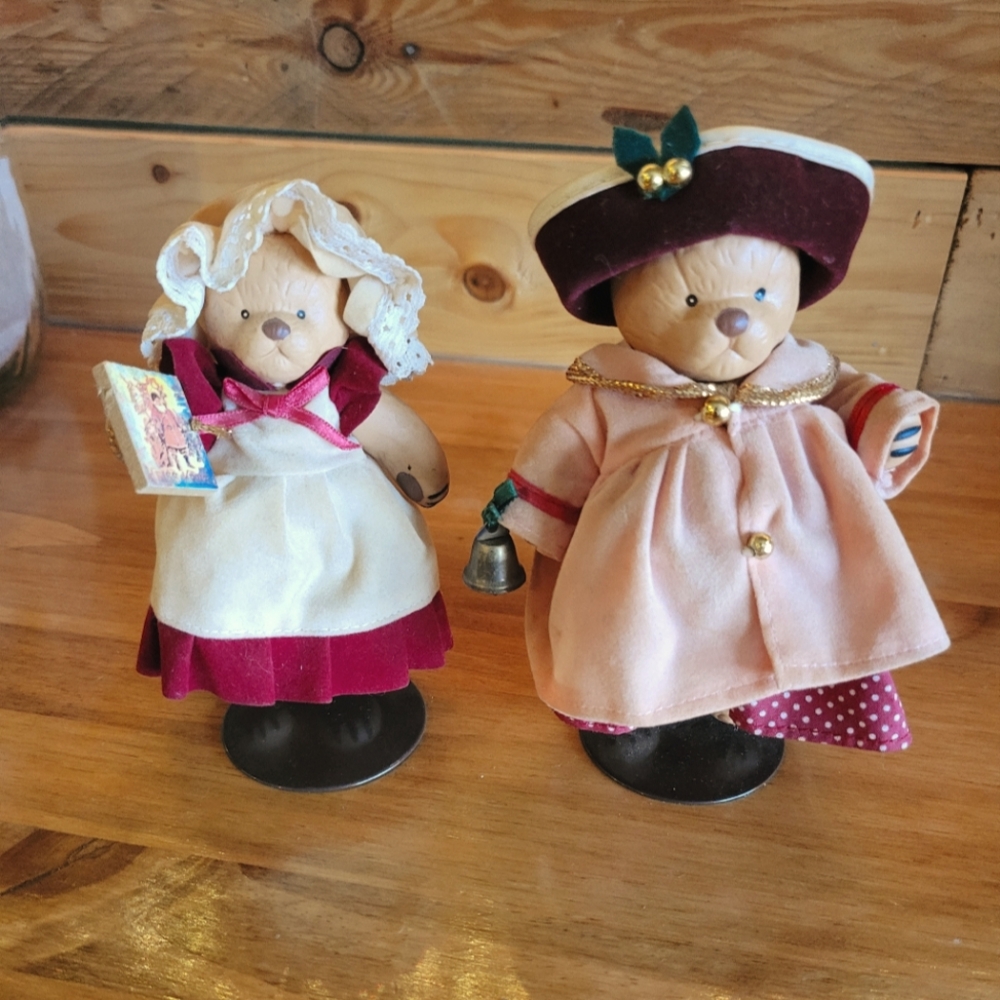 Vintage Anco 1997 holiday Christmas bears set x2